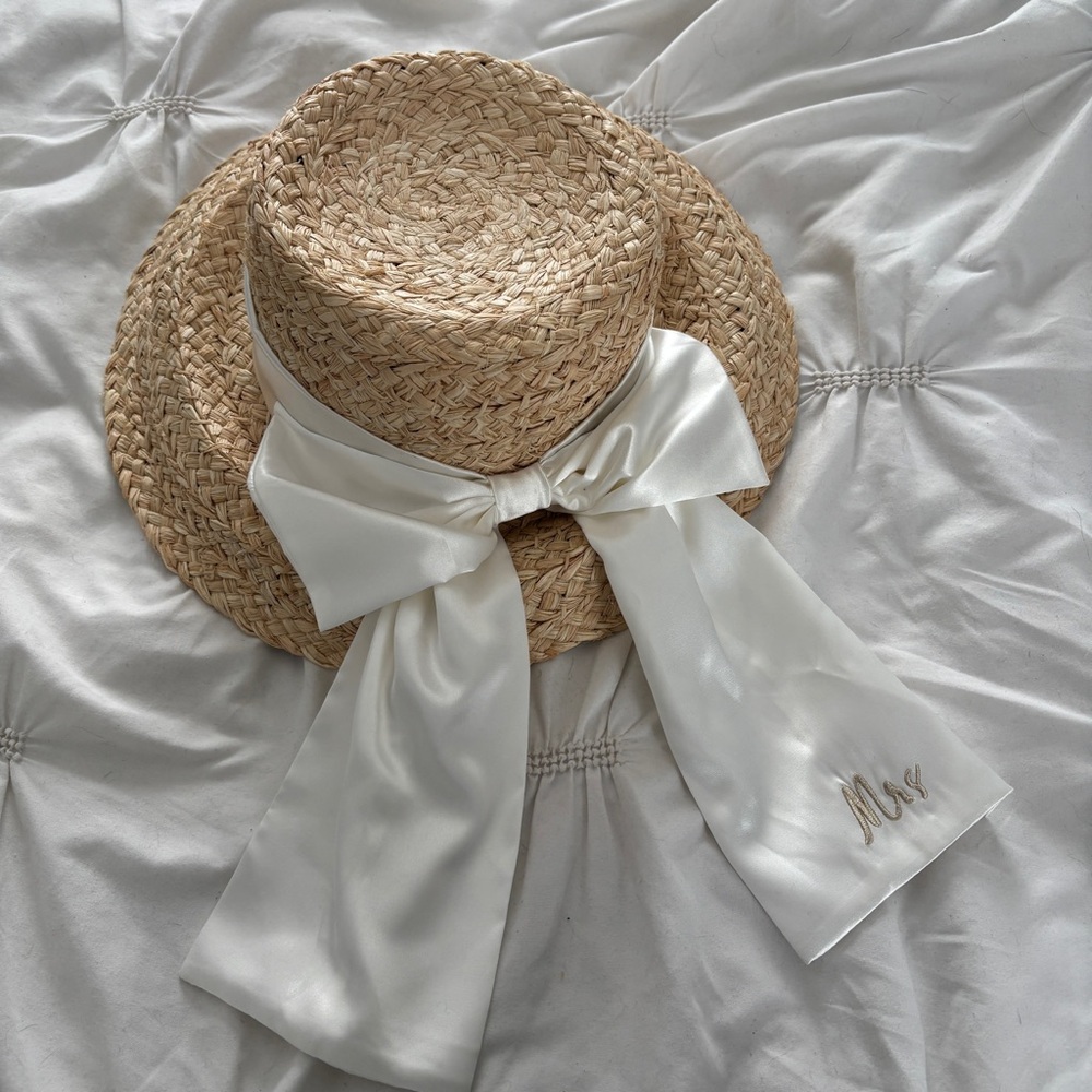 NWOT Kate Spade Mrs Straw Hat